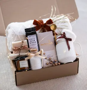 Winter Gift Basket for Women, Cozy Gift for Friend, Hygge Gift Box for women, Hygge Gift Box, Cozy Gift Box, Care Package Holiday Gift Box | Trendy Gift Box, Christmas Gift Box