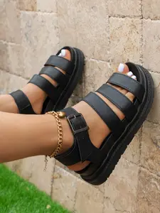 Ladies' summer fashionable solid color thick soled sandals, adjustable buckle strap beach sandals, casual and comfortable non slip flat sandals, girls' holiday sandals suitable for daily wear Women