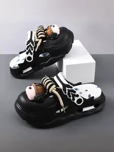 Men's Thick Sole Anti-Slip Hole Shoes, Trendy Cartoon Shoe Flowers, Indoor Outdoor Wear, Home Footwear, Comfortable and Stylish Footwear, Eva Slippers, Non Slip Slippers, Lightweight Slipper, Casual Soft Slippers, House