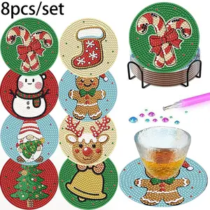 8 Piece DIY Diamond Pattern Christmas Coasters, 5D Diamond Art Set, Non-Slip Desk Protectors, Home Decor Gifts