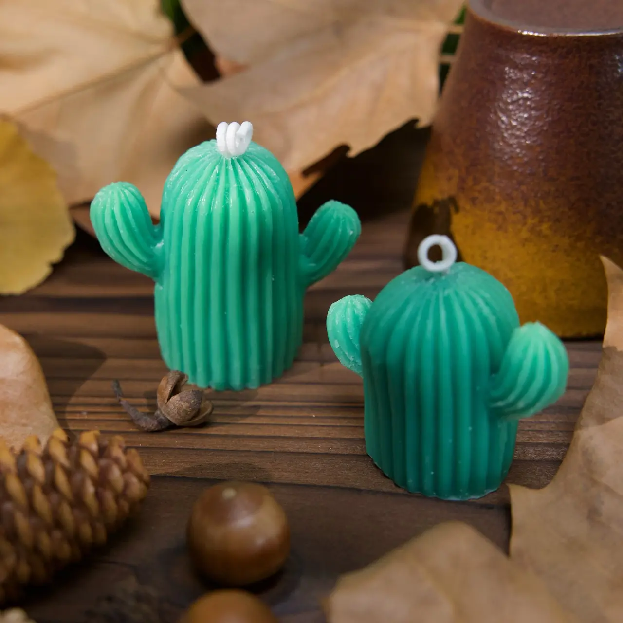 Cactus Shaped Soy Candle Fresh Scent Succulent Home Decor Green Cactus Design for Aromatic Relaxation