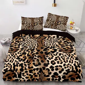 3-piece personalized leopard print bedding set, including 1 duvet cover and 2 pillowcases (unfilled), made of polyester material, used for bedroom bed decoration