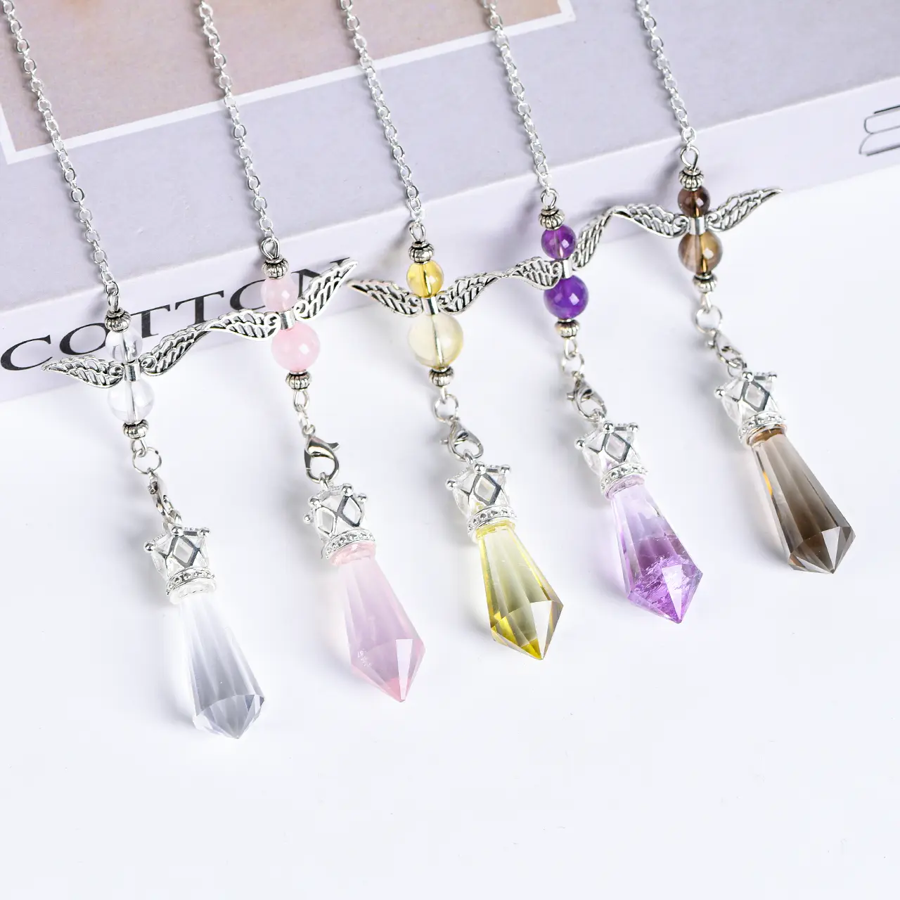 Crystal Pendulum with Angel Wing Design, Polished Stone Dowsing Tool for Hobby Collection & Decoration