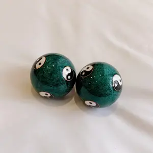 Pair Chinese Vintage Tai Chi Yin Yang Metal Massage Balls for Hand Relaxation, Stress Relief, Wrist Exercise, Hand Therapy, with Pocket-Sized Travel Case, for Ideal Gift for Holidays Birthday Gifts Ideas