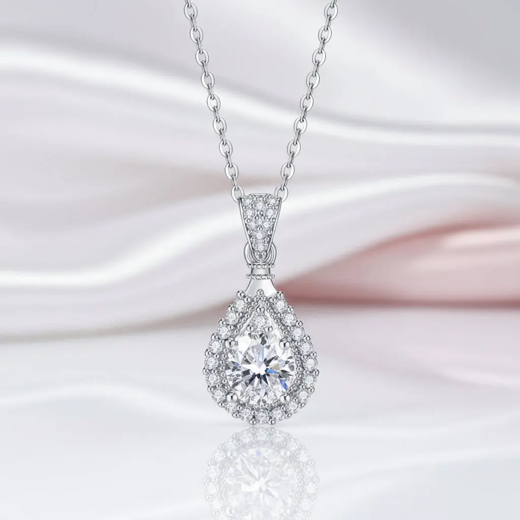 0.5/1ct Diamond Option Water Drop Pendant Necklace