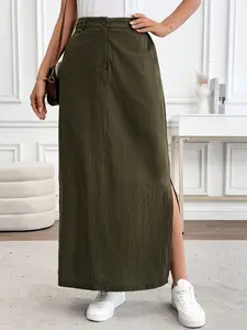 A long, straight-cut women's High Waist Skirt in olive green with a slit design, featuring a simple and neat style, suitable for comfortable yet appropriate casual and light business occasions such as daily commuting or weekend shopping.