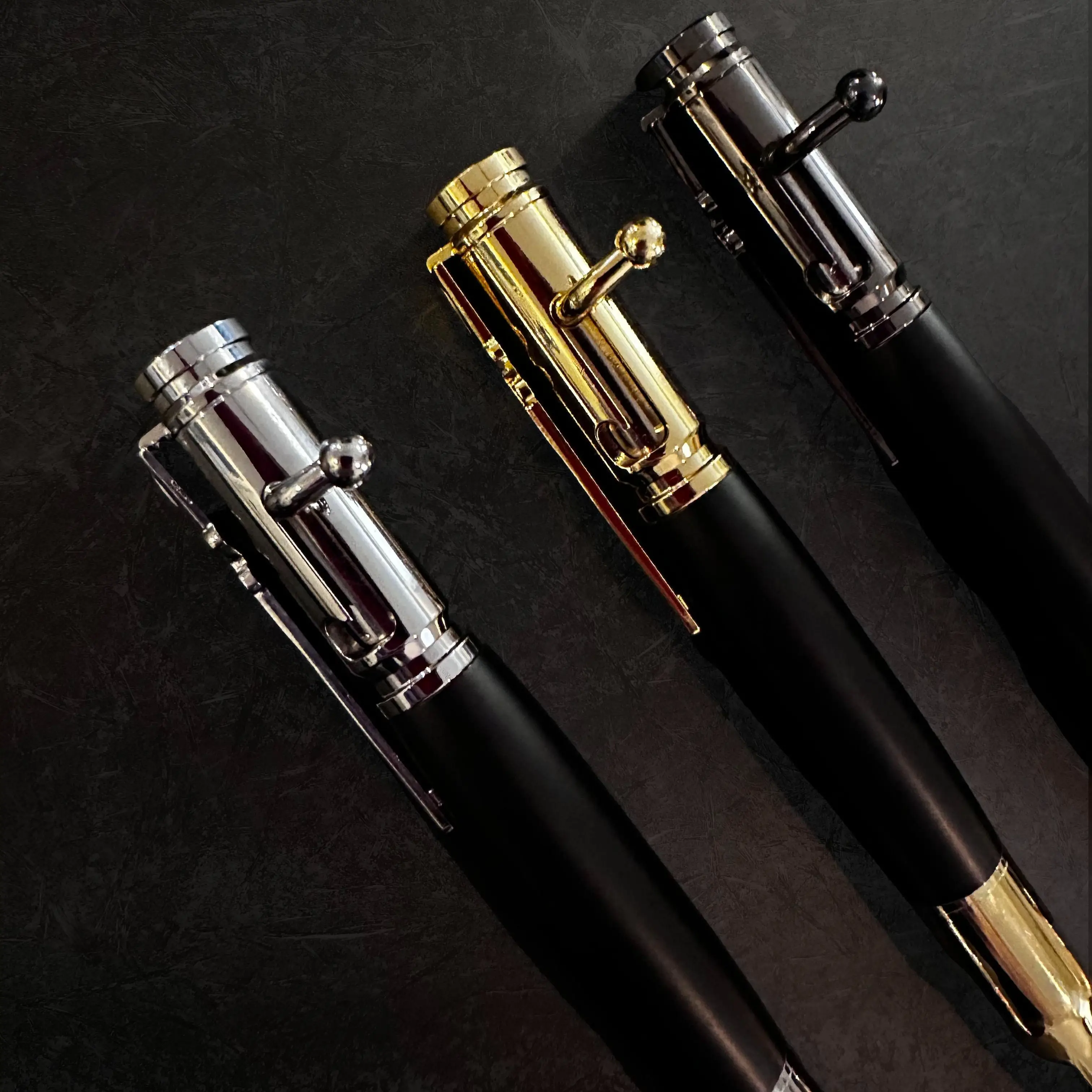 Stress Relief Bolt Action Work Pens, Great for Stress Relief Fidgeting, 62%-68% Copper Brass, Tactical Bolt Action Pen