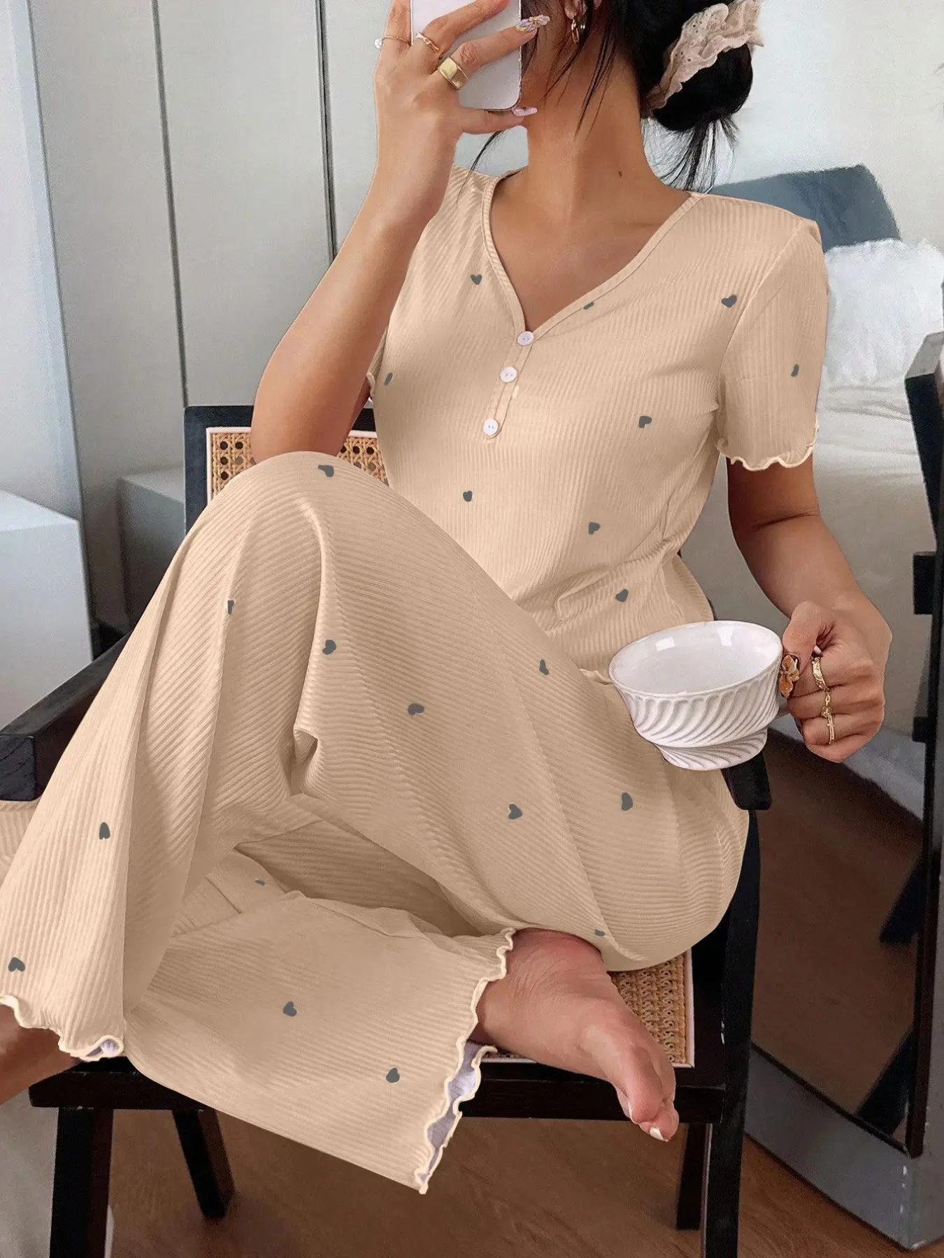 Spring Summer New Heart Print Women's Pajama Set, Pajamas Sets, Nightwear, Pjs, Pyjamas, Loungewear, Homewear, Casual Home Loungewear, V Neck Front Button Design, Elastic Fabric, Comfortable Breathable Soft Skin-Friendly