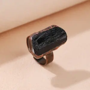 Retro style natural black tourmaline irregularly shaped open-ended antique copper electroplated adjustable fashionable and personalized European ring