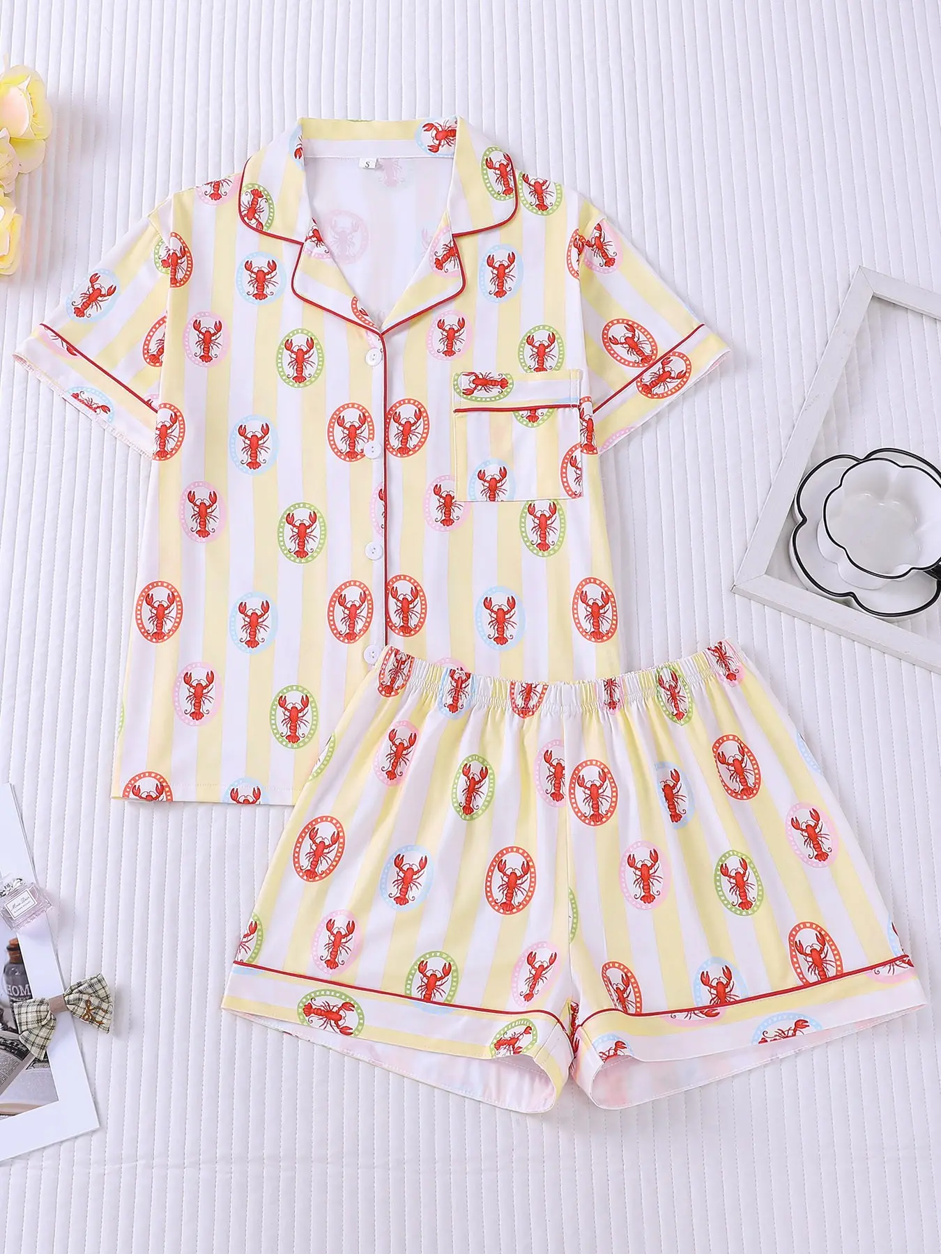 Women's 2-Piece Cute Yellow & White Striped Lobster Print Pajama Set Pyjamas, Fresh Foodie Loungewear with Red Piping, Short Sleeve Lapel Top with Small Pocket & Elastic Waist Shorts, Soft Comfy All-Season Casual Sleepwear Pjs