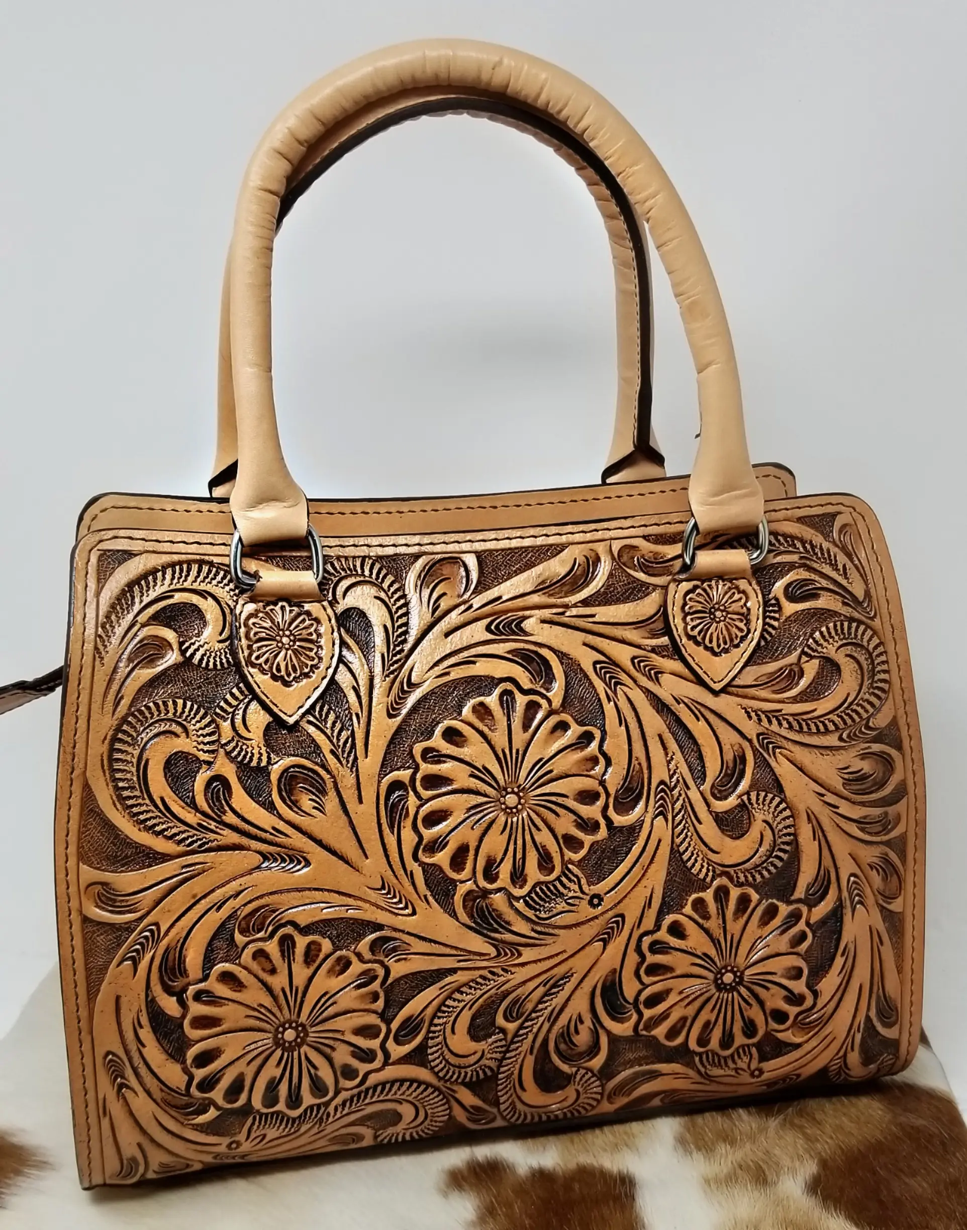 [CLEARANCE] Virginia Feans Handmade Genuine Calf Skin Floral Pattern Mini Tote with Full Zipper Enclosure & 8" Zipper Pocket