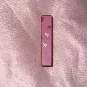 [Pre-Filled] Soft Flame Refillable Butane Lipstick Lighter, Novelty Adjustable Open Flame Lighter with Two Adjustment Sheet , Nice Gift for Girls,Women,Girlfriend on Birthday,Anniversary