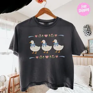 Cottagecore Goose Vintage Crop Tee Nature Aesthetic Boxy Graphic Shirt