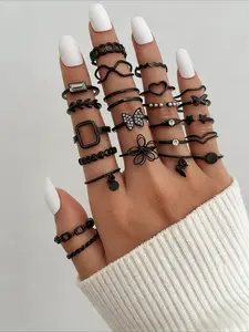 23pcs/set Zinc Alloy Gothic Ring Set with Inlaid Rhinestone, Mix and Match Butterfly Flower Heart Patterns for Daily Outfits and Party Accessories