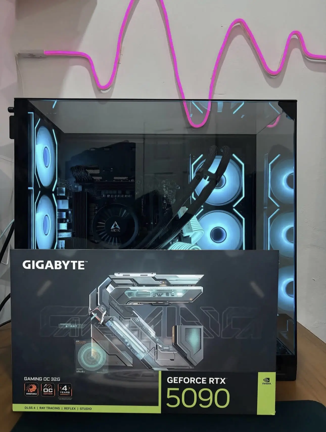 Brand new AMD Ryzen 7 9800x3D rtx 5090