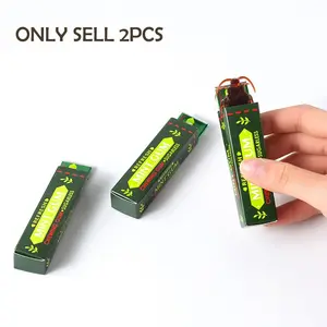 Prank Cockroach Gum Realistic Insect Shape, Scare Friends Prank Candy, Fun April Fools' Day Gag Gift, Perfect Practical Joke Item