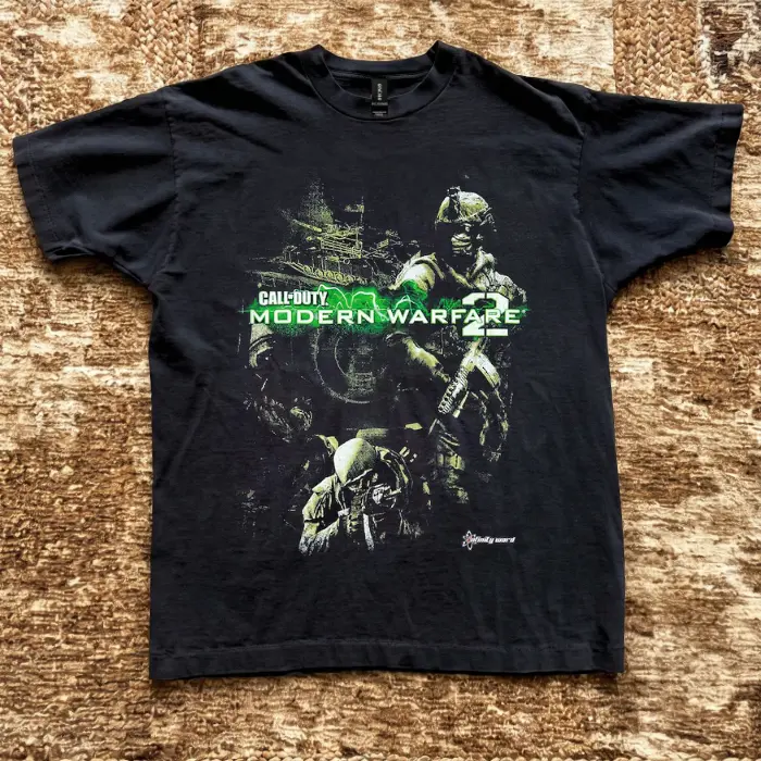 [ On Sale 55% ] 2009 Call Of Duty Modern Warfare 2 Iw Promo Vintage Y2K T-Shirt Cotton Menswear Top Decoration Y2k