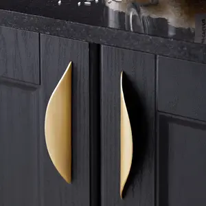 1count Carved Crescent Door Cabinet Handles Hardware Modern Minimalist Black Golden Drawer Pulls Home Decorations Wardrobe Knobs