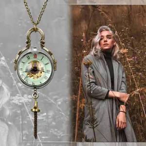 OIDEA Vintage Manual Wind Mechanical Pocket Watch, Copper Alloy Collectible with Roman Numeral Dial on a Glass Bead Sweater Chain, Gift Box Included