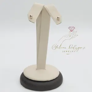 10k earrings WITH ROUND DESIGN