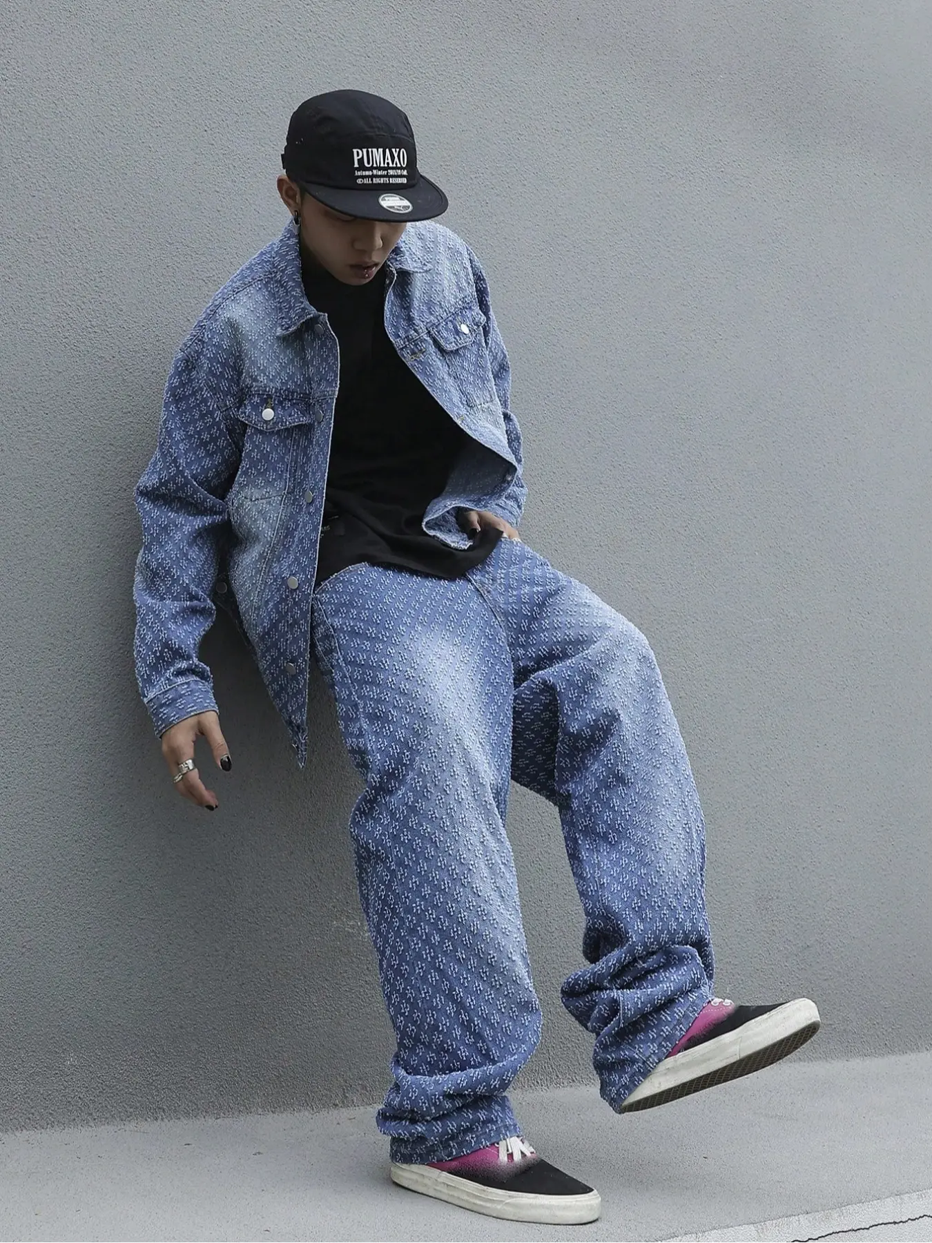 Men's niche Vintage autumn-winter denim jacket, Loose Washed Jacket, Fashion Fit Jacket, Casual Outerwears, a casual and warm denim outerwear with Long Sleeves, Pocket, Relaxed Fit and a loose and comfortable fit, perfect for casual daily wear.
