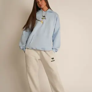 Pure Motion Set – Hoodie + Cotton Pants”