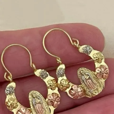Virgin Mary Pray Dangle Earrings for Women Golden Color Catholic Prayer Relief Drop Earring Jewelry Gifts, Vintage Golden Color Religious Women Drop Earrings, High Quality Earrings, Boho Style Jewelry, Earrings Dangling