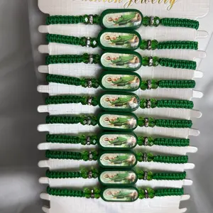 Pulsera verde de san juditas Tadeo.