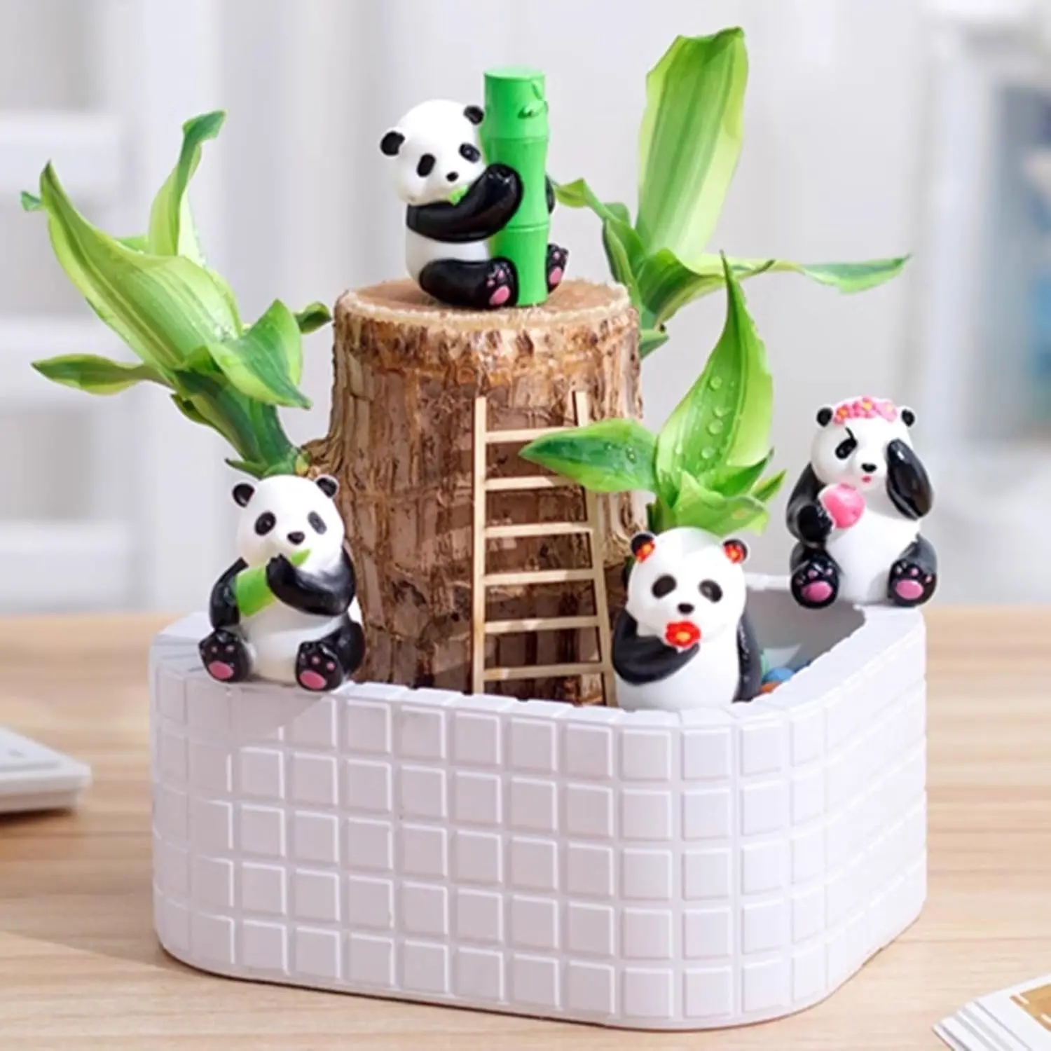 Brazilian Lucky Wood Plant with Panda Statue, Brazilian Wood Plant Set, Brazilian Wood Hydroponic Plant, Brazilian Lucky Tree, Mini Brazil Wood Plant Decorations for Pots (B-Panda)