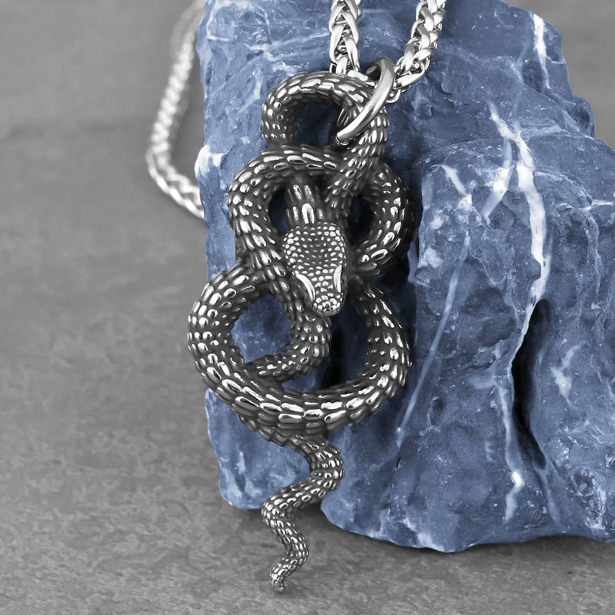 GTHIC Vintage Coiled Snake Stainless Steel Pendant Fashion Animal Accessories For Men Daily Wear