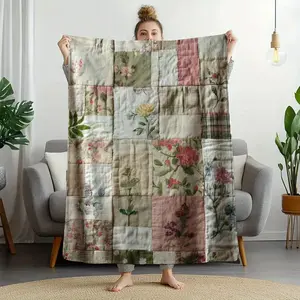 1 Piece Ultra Soft Vintage Floral Patchwork Printed Flannel Blanket - Light Pink Green Blue Yellow Brown, Suitable for All Seasons Bed Sofa Living Room Picnic Decoration Durable Comfortable Home Goods Vintage Style Plush Material Exclusive for Picnic Enth