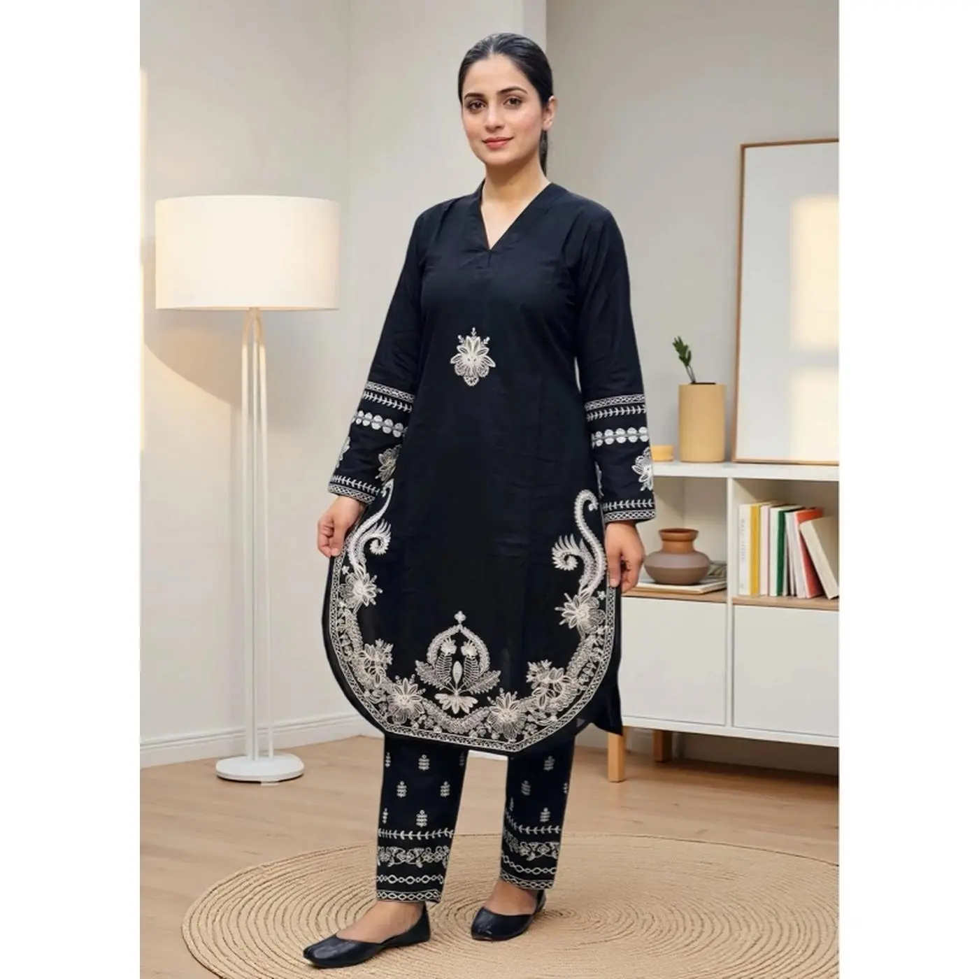 Elegant Black Kurta with Intricate White Embroidery and Matching Pants - Size S