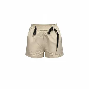 Women’s shorts with side pockets