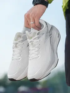 Unisex Lightweight Running Shoes: Flyknit Mesh Material, All-Season Breathable Casual Shoes