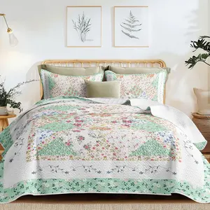 Tritard 3 Piece Patchwork Quilt Set King Size with Floral Bedding 2 Shams Lightweight Soft Reversible Microfiber Plaid Bedspread Coverlet Quilts for All Seasons