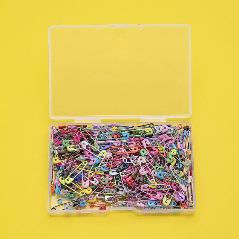 Colored Safety Pins,0.75 Inch Mini Safety Pins for Clothes,Small Safety Pin Rust Resistant Nickel Plated Steel Set for Crafting, Sewing, Rimming Fastening Clip Button for Garment Hang Tag 120pcs/box