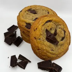 Brown Butter Chocolate Chip Cookies - Classic Cookie Dough with Chocolate Chunks, Perfect for Sharing treat maker