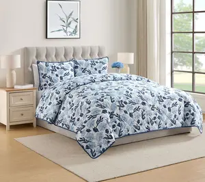 VCNY Home Whisper Blue 3-Piece Floral Quilt Set, Full/Queen