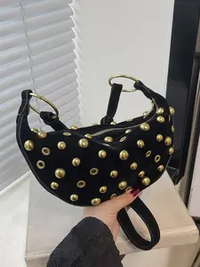 Vintage Rivet Crescent Moon Bag Underarm Purse, Half Moon Bag Women's Casual High-End Shoulder Fashionable Crossbody Bag, Stylish and Elegant Accessory, Moon Shaped Bag