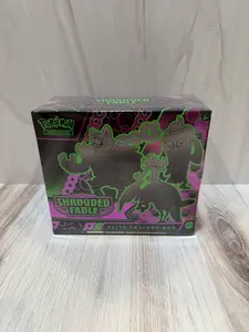 Shrouded Fable ETB  live rip