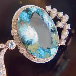 Temperament Elliptical Pigeon Egg Sea Blue Synthetic Zircon Plated Platinum Clavicle Chain Pendant Necklace Women's Jewelry