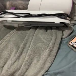 Geoorood Dog Grooming Vacuum All-in-One Kit with 10KPa Suction, 2.2L Dust Tank, Adjustable Combs, Lightweight Design, Perfect for Gifts & Home Use