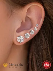 S925 Sterling Silver Synthetic Moissanite Decor Stud Earrings, Luxury Round Shaped Earrings for Women, Fine Jewelry for Party, Daily Decor, Exquisite Jewelry for Birthday Gift, Valentine's Day Gifts, Pretty Studs