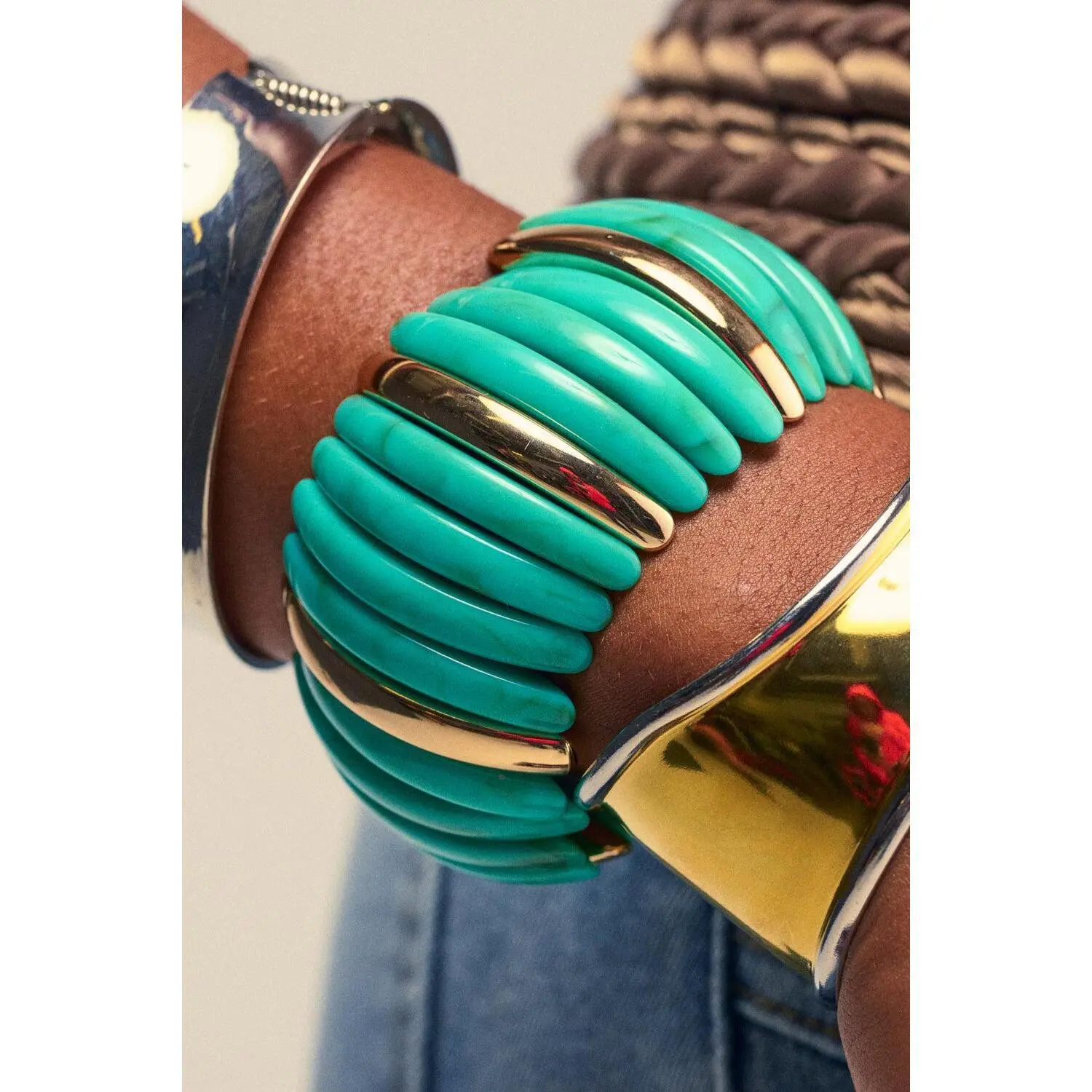 DISC BRACELET IN TURQUOISE