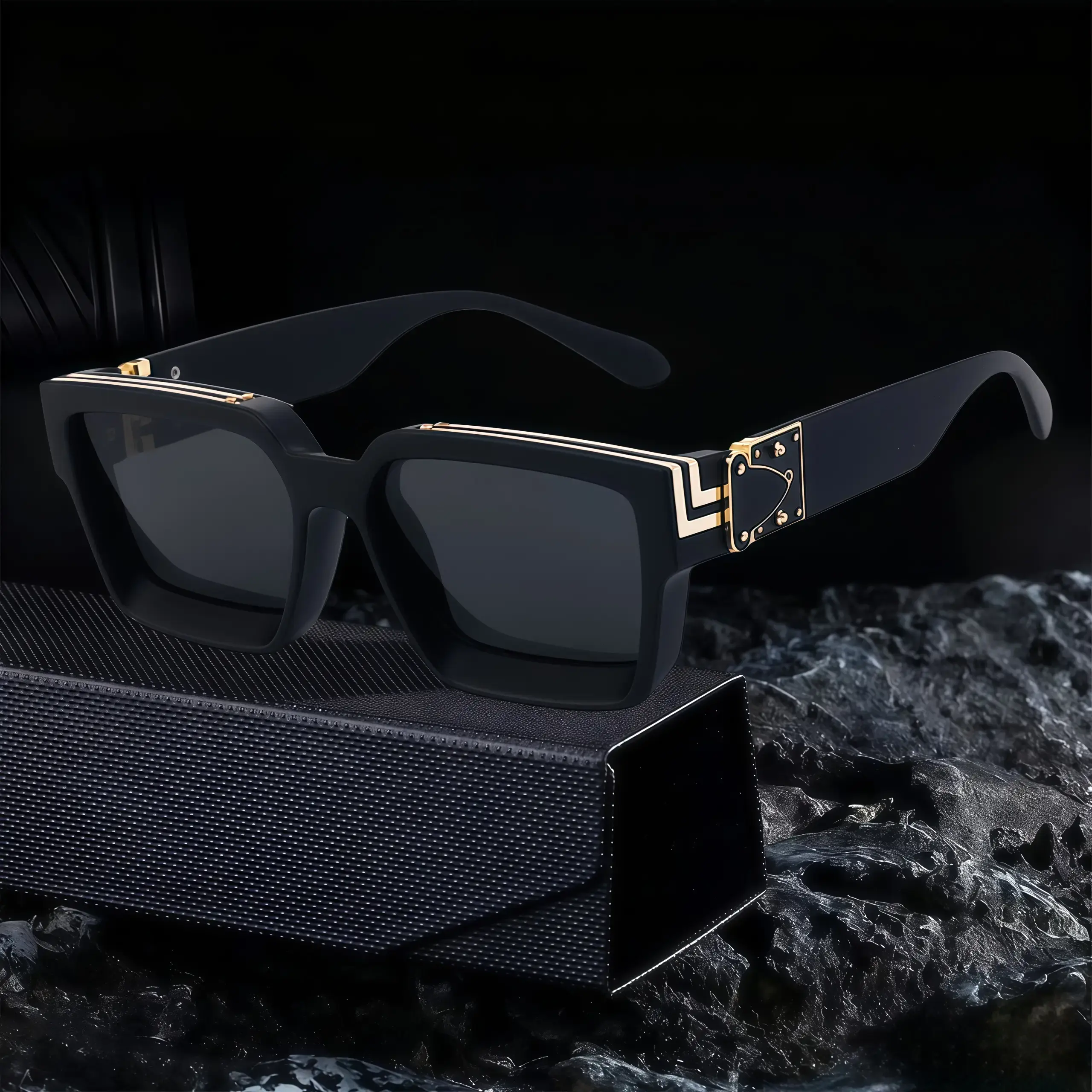 Sunglasses for Men, Trendy Styling Box-Shape with Gold Metal Frame,Vintage Oversized Square Frame Sunglasses, Designer Style Gold Trim Thick Rim Eyewear, Fashion UV Protection Sunglasses for Daily Party Driving