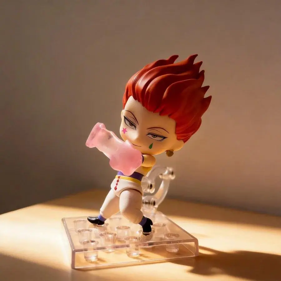 Hunter x Hunter Hisoka Cute Q-Version Anime Figure, 10cm Exquisite Design Collectible Toy with Fine Details, Desktop Decoration for Anime Fans