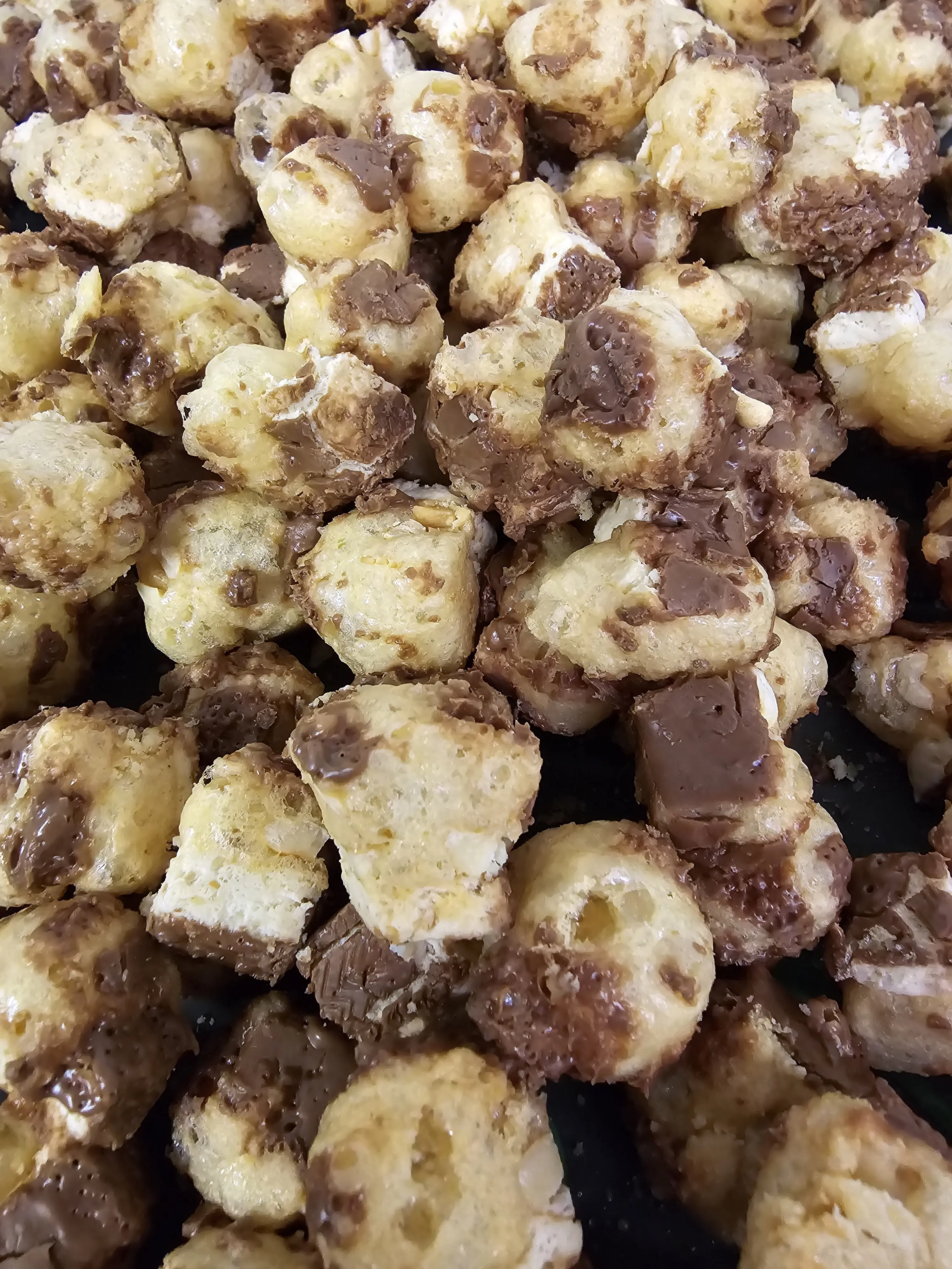 Peanut Nougat Bites Peanut Nougat Bites