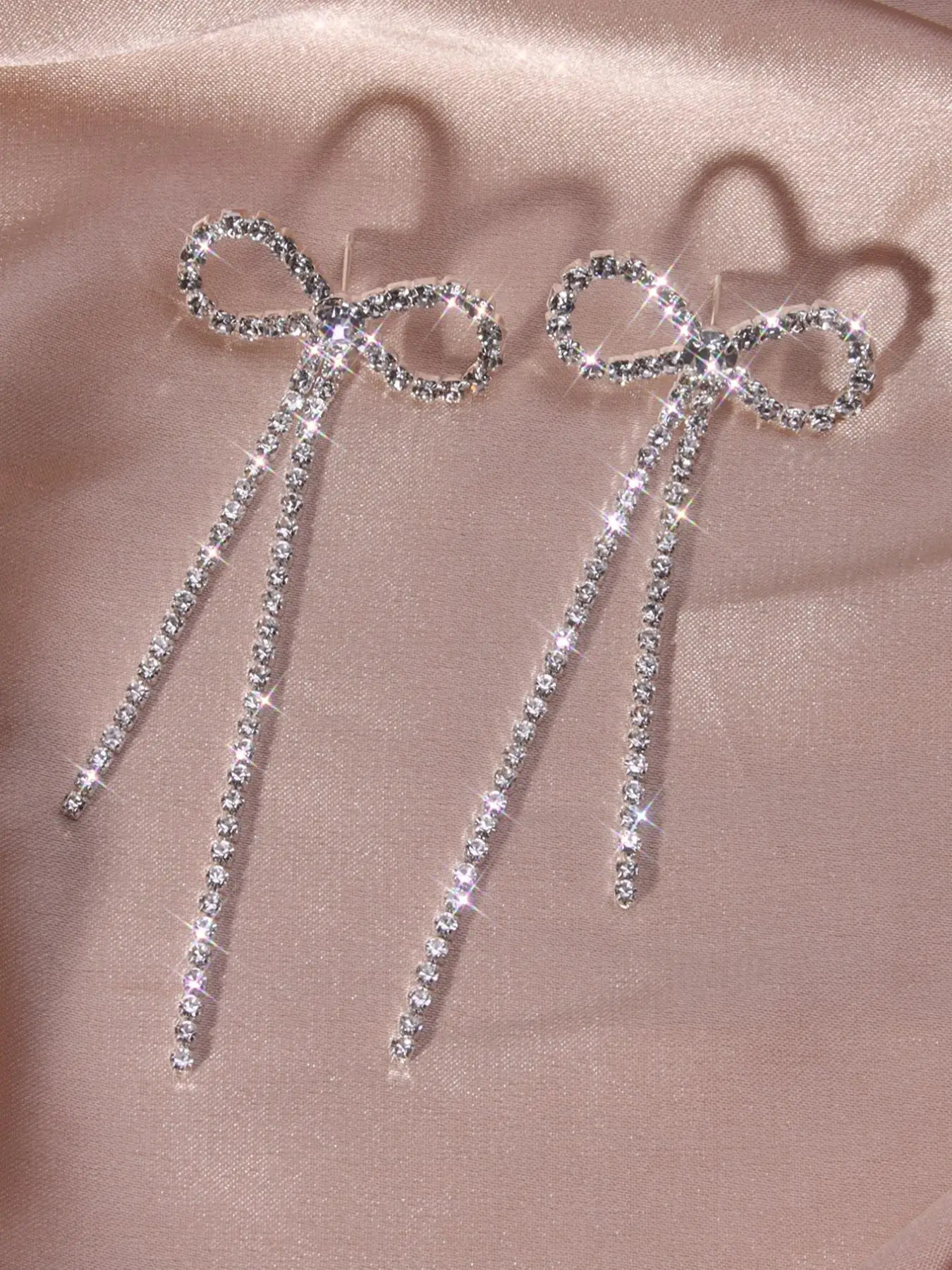 Women's 1 Pair Rhinestone & Bow Design Dangle Earrings, Elegant All-match Jewelry for Girls Gift, Female Classic Fashion Accessories for Daily Wear