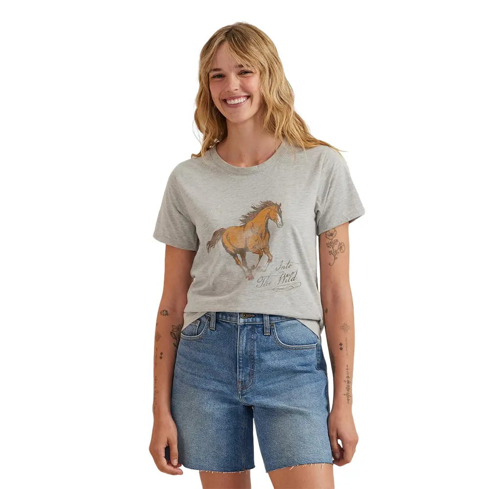 Eddie Bauer Women's Graphic T-Shirt Bold Prints Ideal for Everyday Wear