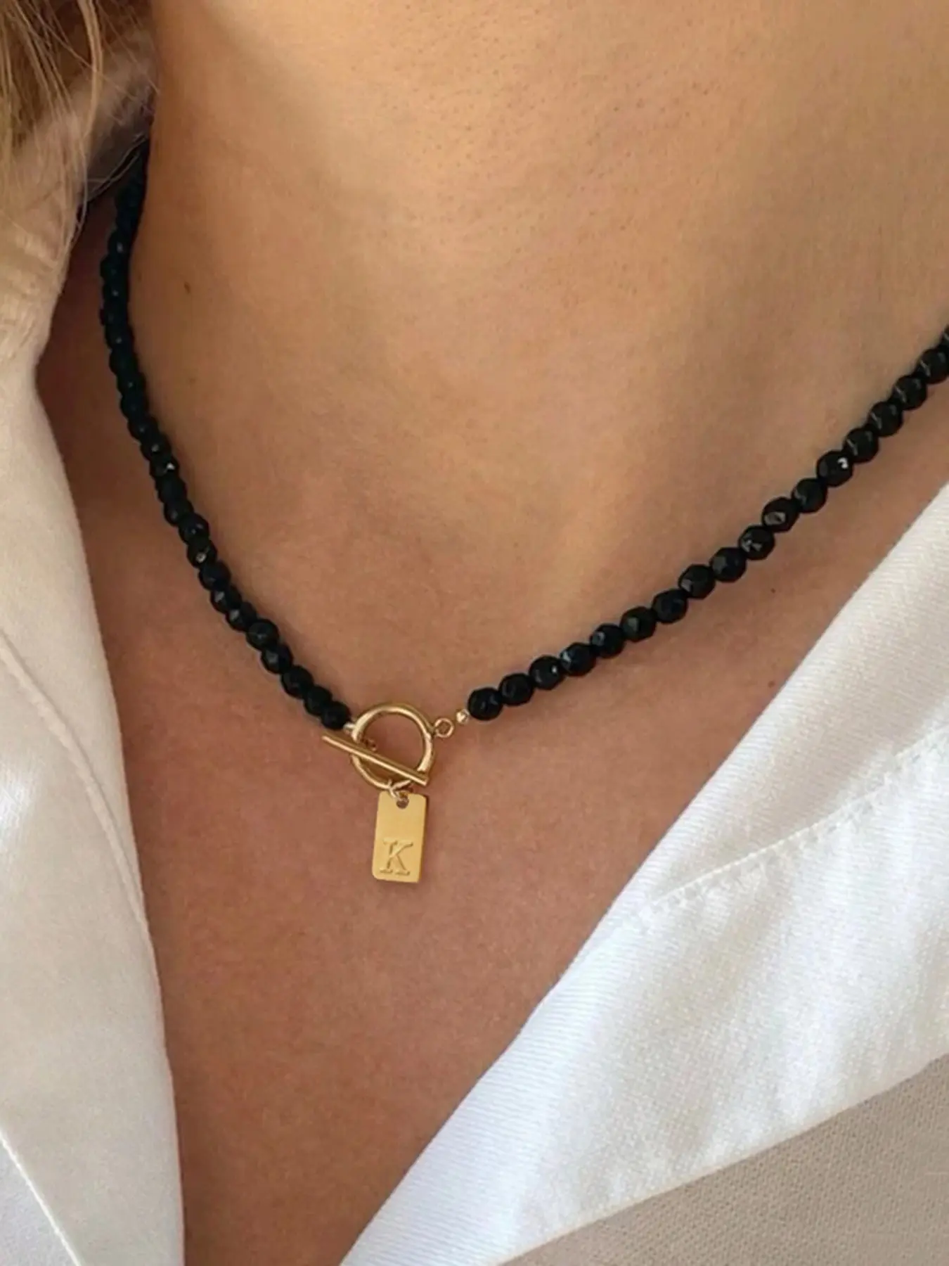 Vintage Artificial Crystal Beaded Necklace for Women, Unique Crystal Design, Fashion Alphabet Pendant, Rectangle Pendant, Elegant Rectangular Letter Toggle Clasp, All Seasons Jewelry, Initial Pendant Necklaces